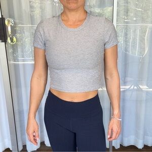 Beyond Yoga Heather Gray Fitted Crop T-Shirt